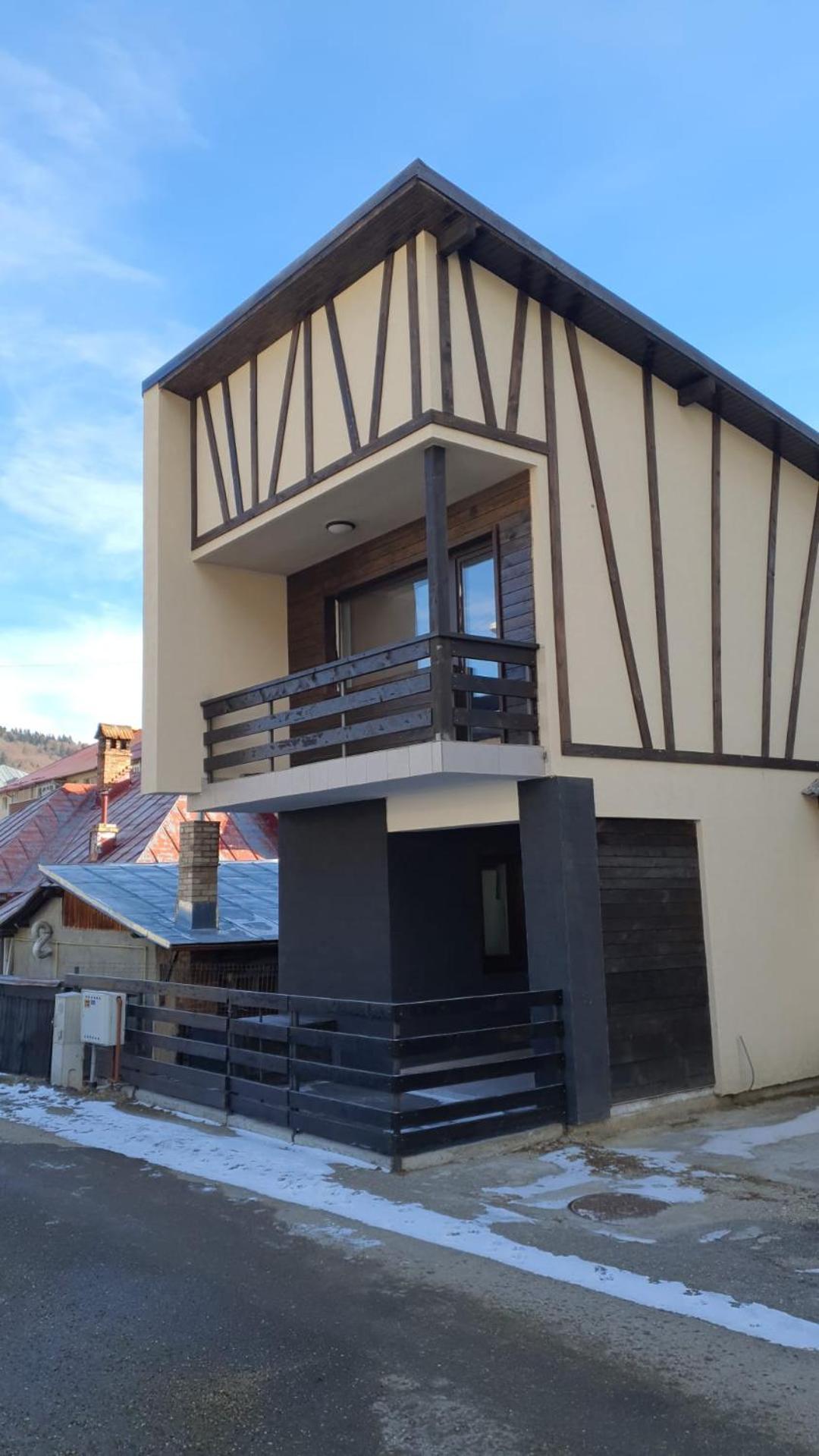 Casa Ama Villa Buşteni Exteriör bild